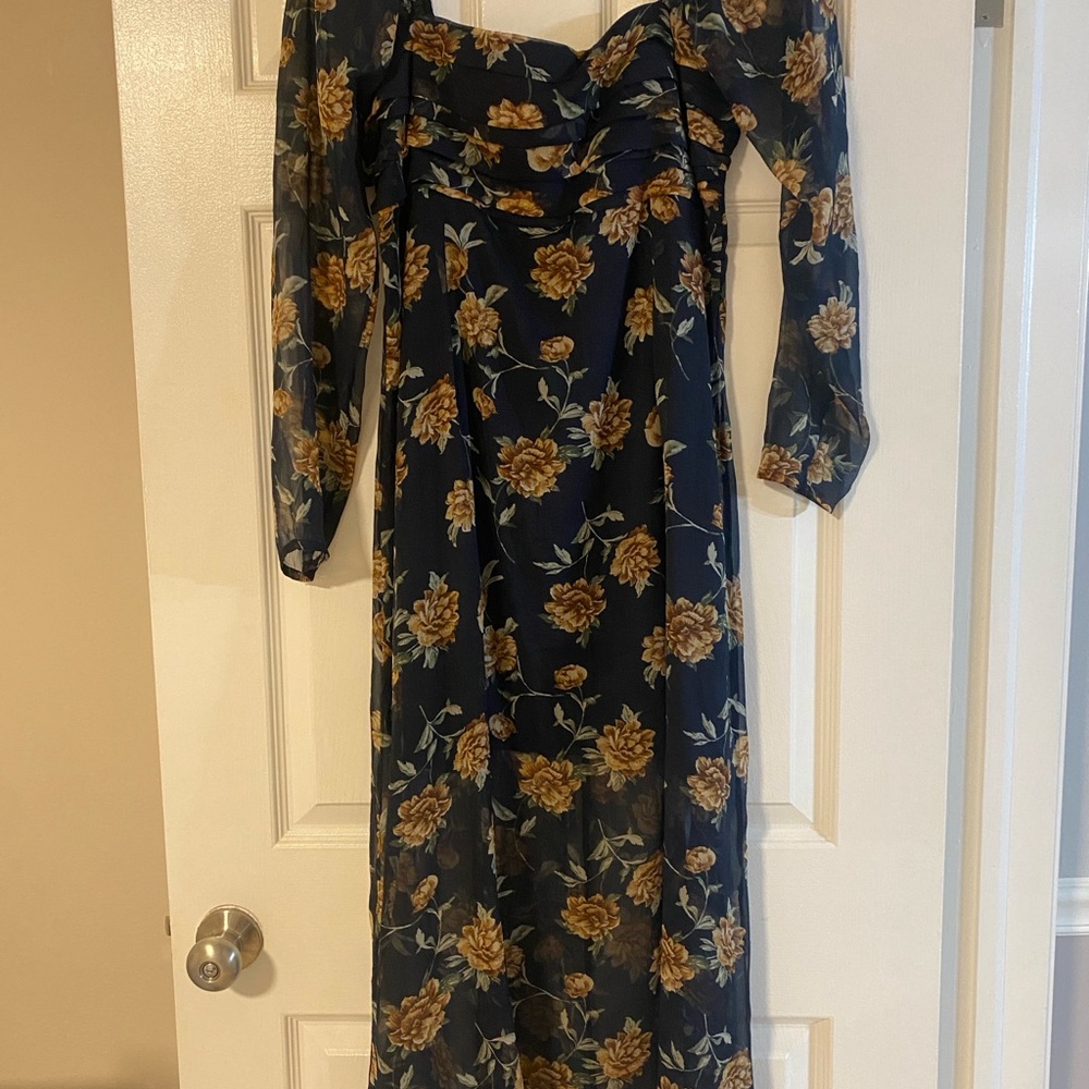 Abercrombie & Fitch Navy Floral Long Sleeve Dress